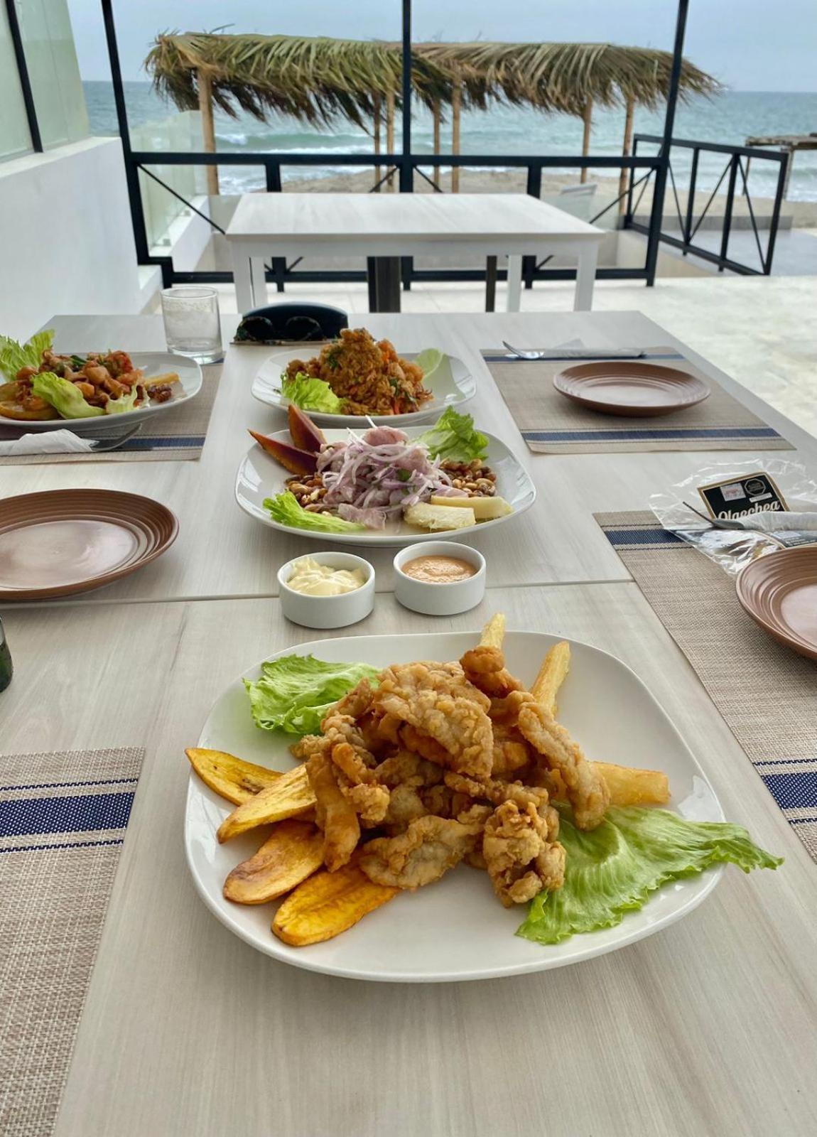 Riviera Vichayito Hotel Kültér fotó